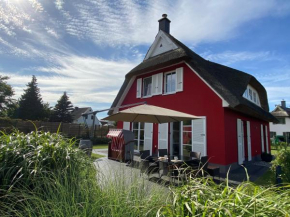 Fischer's Ferienhaus Rügen mit Sauna und Kamin, Ummanz